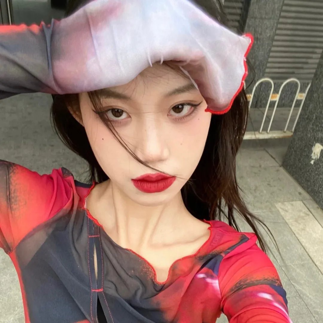 当扎卡里比弗来到小镇